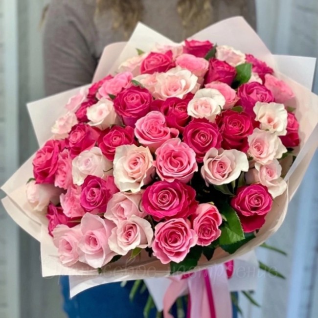 Букет цветов "Розовое ассорти"